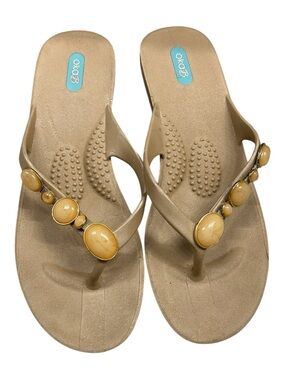 OKA b. Sandals with beaded / Stone detailing Size Medium / Large